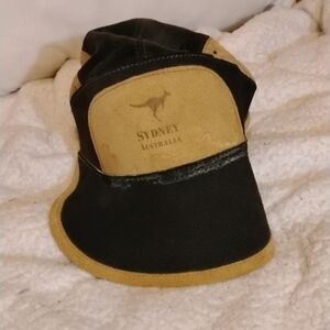 Vintage Australian Bush Hat Co Handcrated Leather Black and Tan Distressed Hat